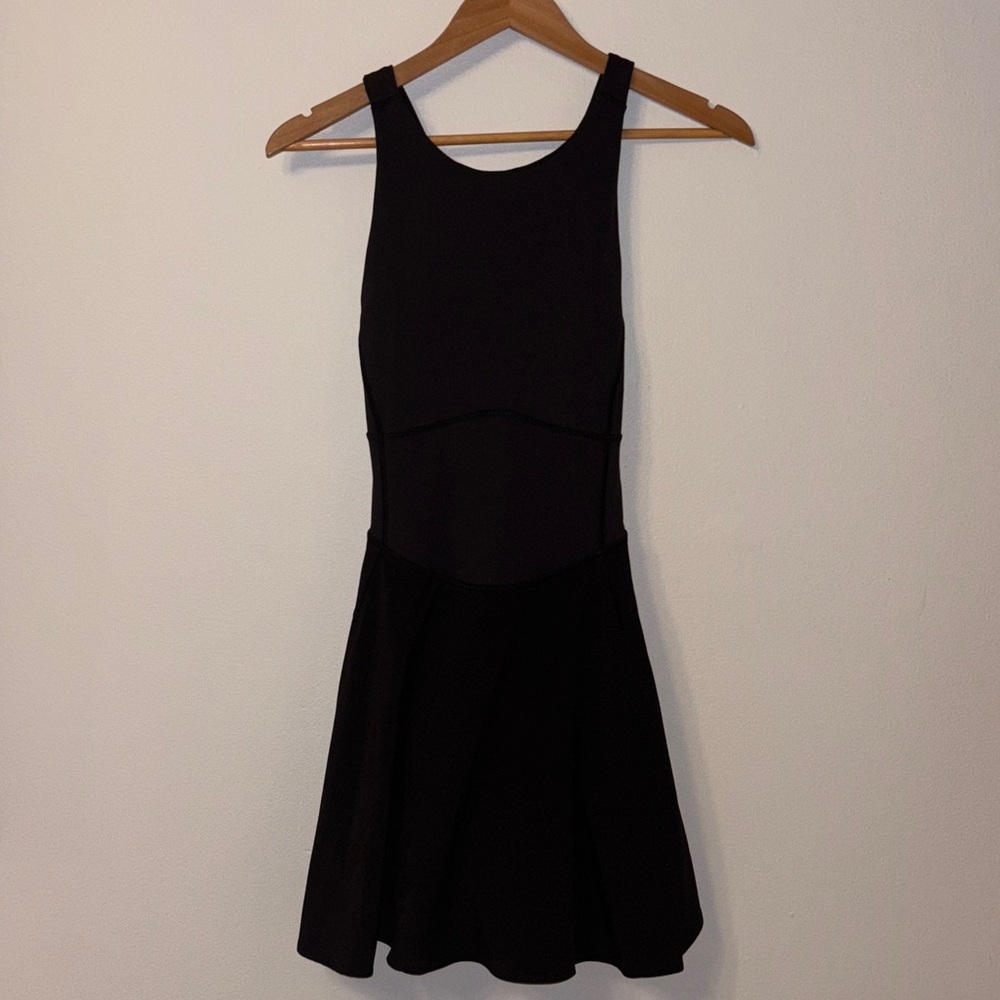 Lululemon Court Crush Tennis Dress Size 8 Black